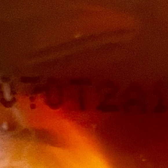 Bath & Body Works Lavender Chamomile Aromatherapy Body Wash - Picture 9 of 12